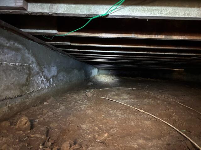 Crawlspace Before Encapsulation in San Diego, CA