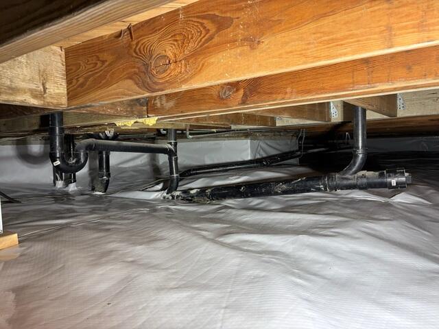 CleanSpace Encapsulation Around Pipe Lines - San Diego, CA