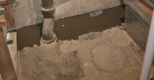 Sub-floor Access port