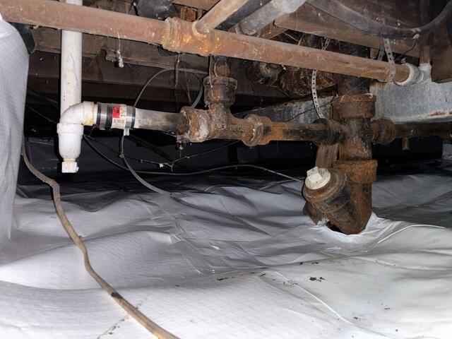 Clean Crawl Space