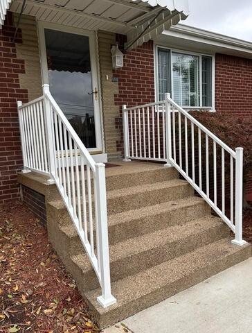 Gloss White 36" Tuscany C-10 Aluminum Railing