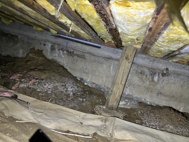 Failing Crawl Space Supports