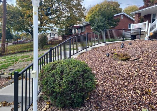 Black Fine Texture 36" Tuscany C-10 Aluminum Railing.