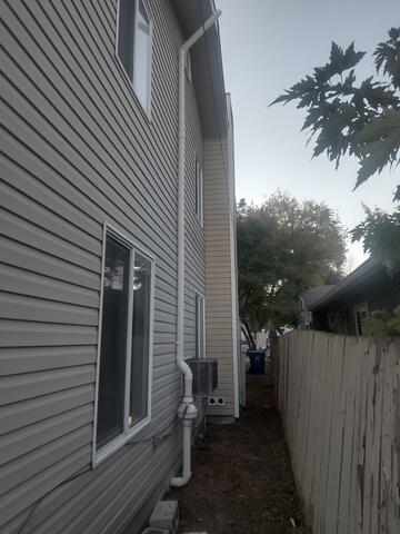 Fan Location & Venting Stack