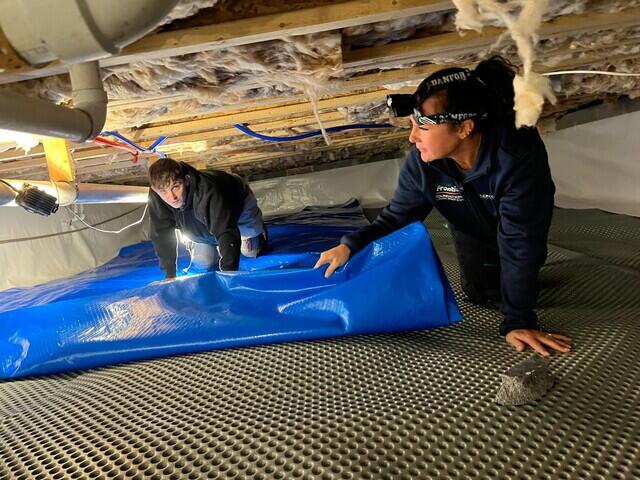 CleanSpace® 20-mil moisture barrier