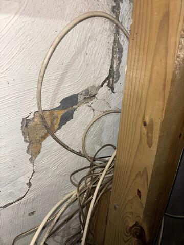 Cracked Foundation Walls