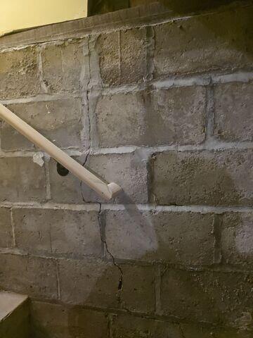 Signs Of Foundation Settlement