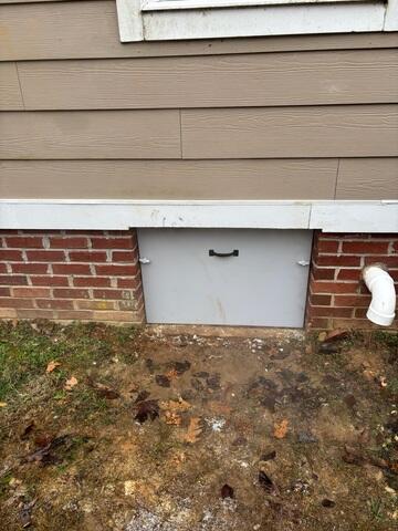 EverLast™ Crawl Space Door