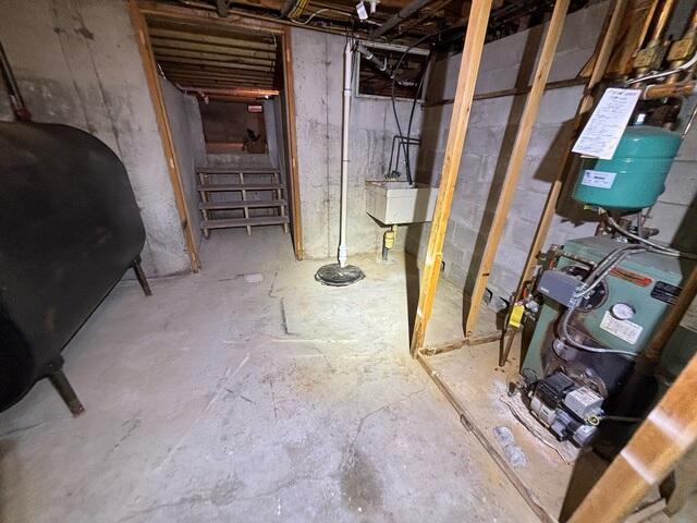 Basement Before Insulation