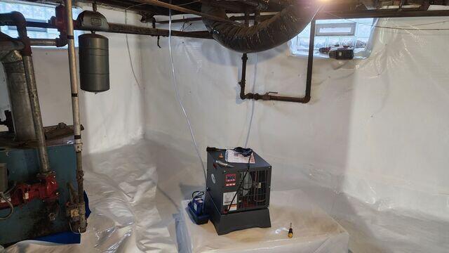 Crawl Space Dehumidifier in Waynesville, OH