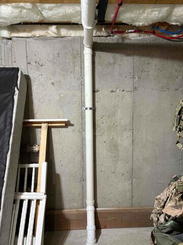 Multi-Foundation A-Frame with Gym and Wine Room Access