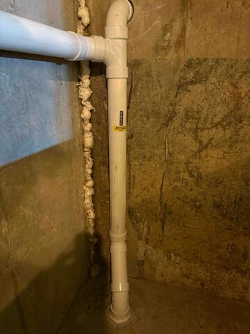 Multi-Foundation A-Frame with Gym and Wine Room Access