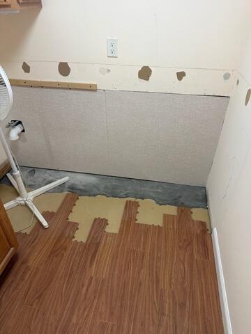 Installing EverLast Wall Panels