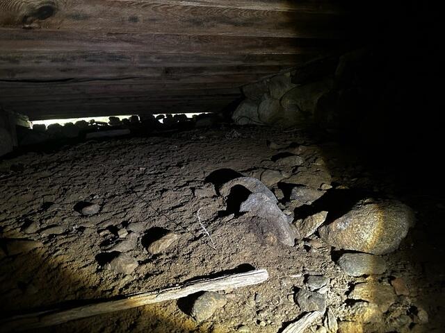 Crawl Space Lacking Support