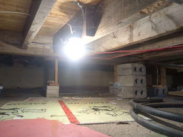 Vide sanitaire humide