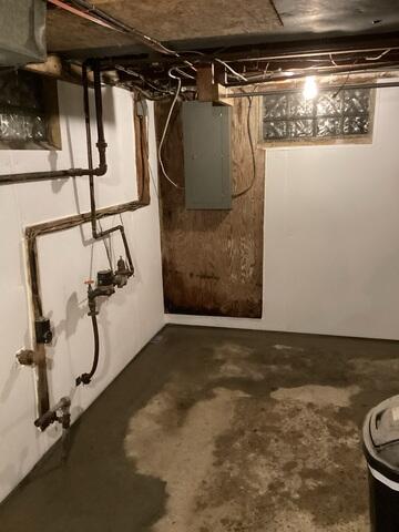 Non-Clogging Interior Drainage System