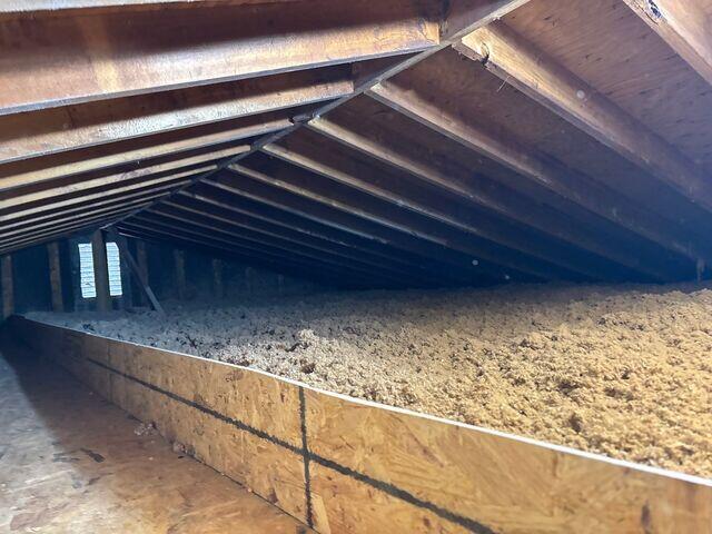 blown-in insulation2