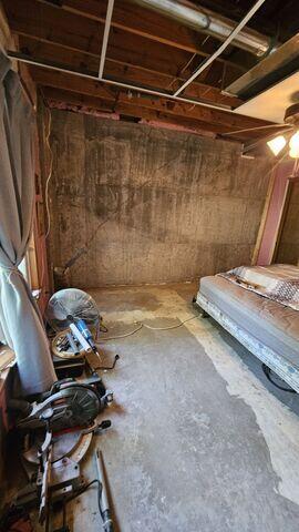 Wall Bowing Before System Installation