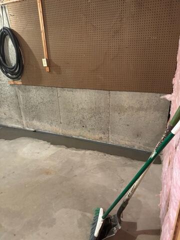 Basement Drainage System with Radon Seal