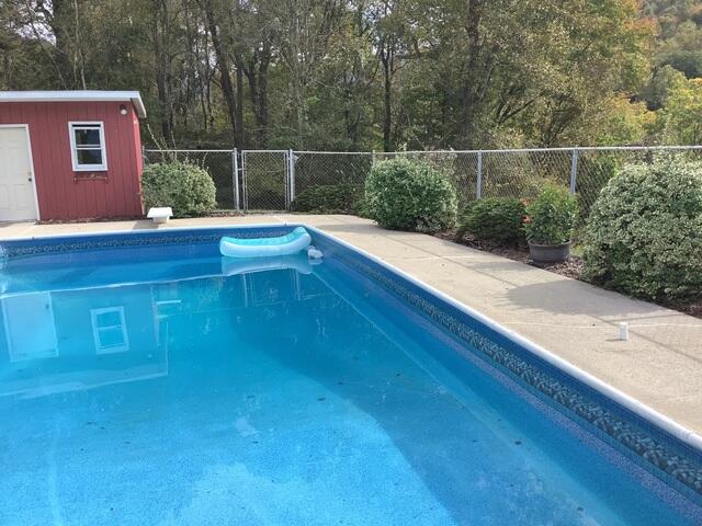 Lifted Pool Deck