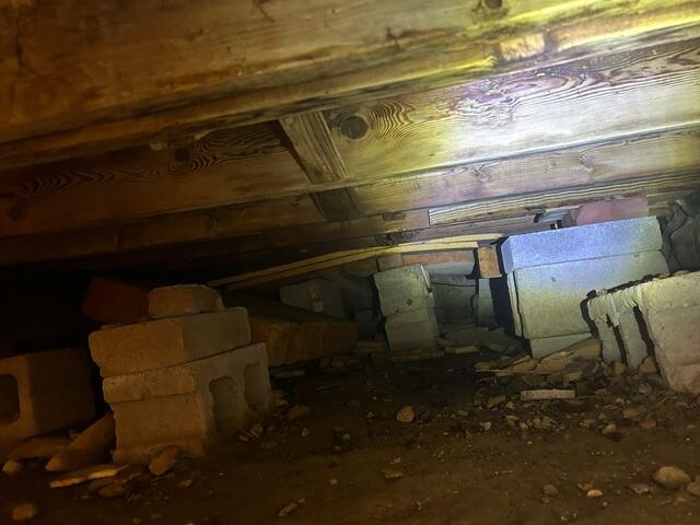 Foundation Settlement