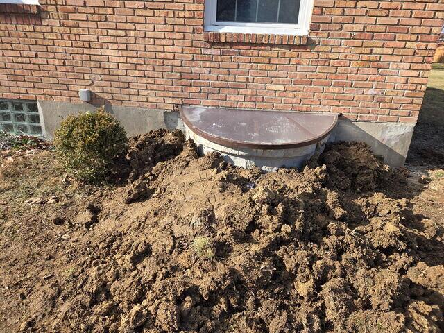 Egress Window Well Cover in Beavercreek, OH