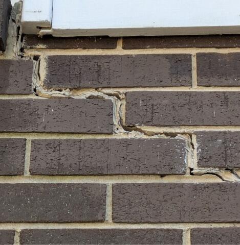Exterior Wall Cracks