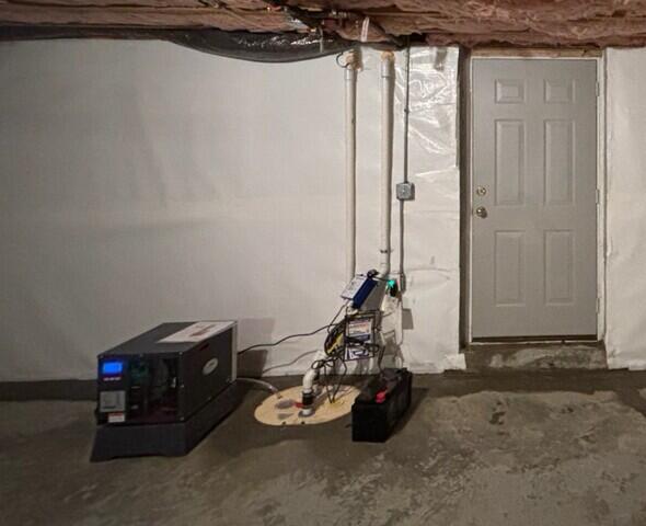 SaniDry Sedona Dehumidifier & TripleSafe Sump Pump