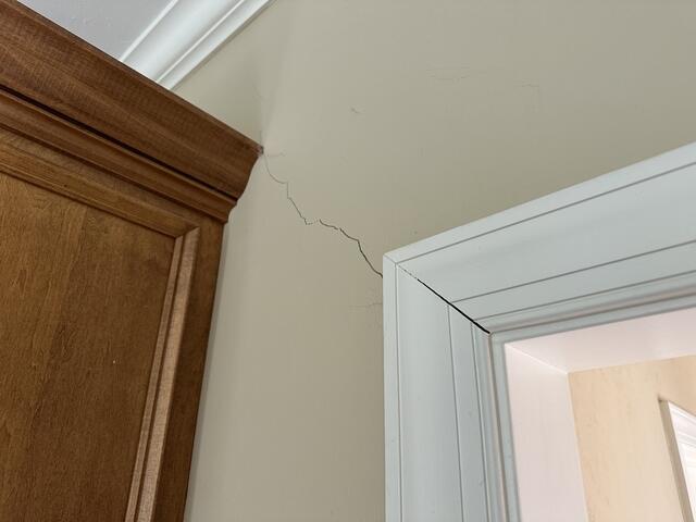 Crawlspace Repair Solves Interior Wall Cracking