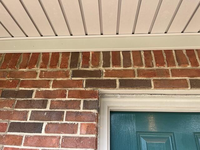 Stair Step Cracking in Brick