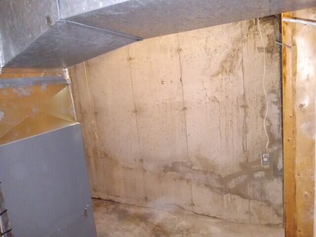 Leaking from cracks and form ties