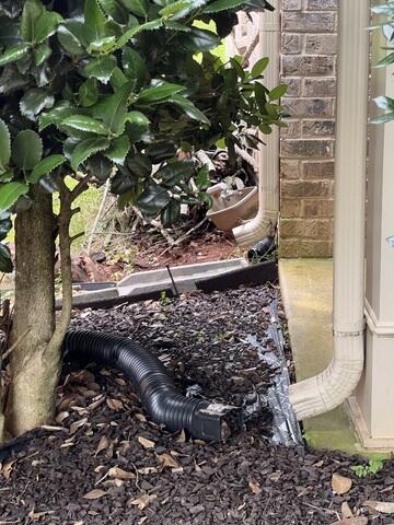 Downspout not connected