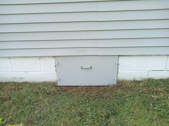 EverLast™ Crawl Space Door Protects Belleville, MI Home
