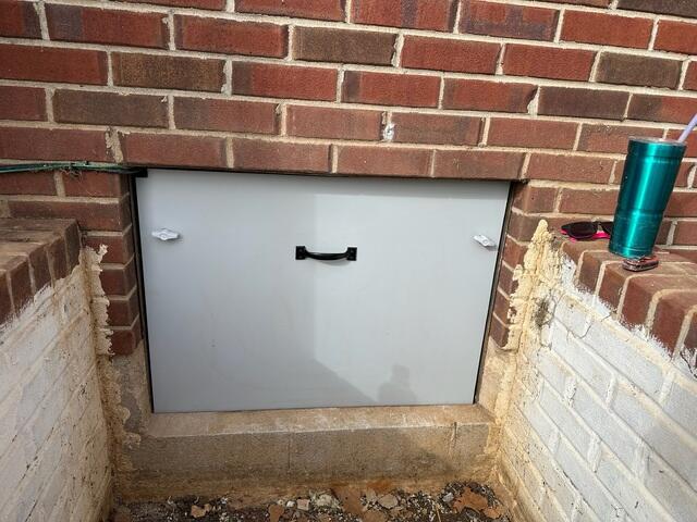 New EverLast Crawl Space Door