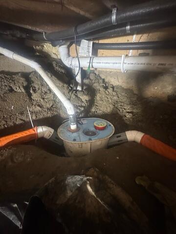 Dirt Crawl Space Sump Pump and Drainage