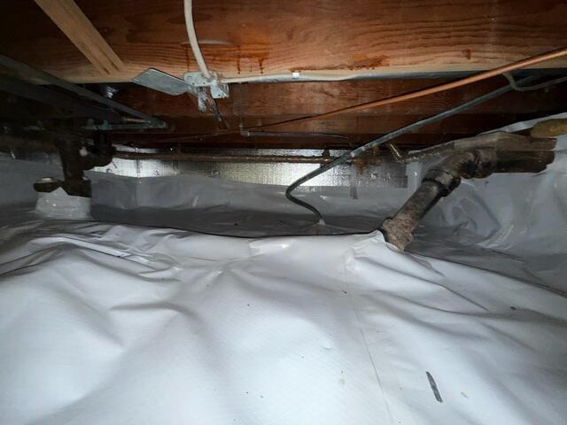HomeSpec Installs Crawl Space Insulation and Encapsulation in Southfield, MI Home
