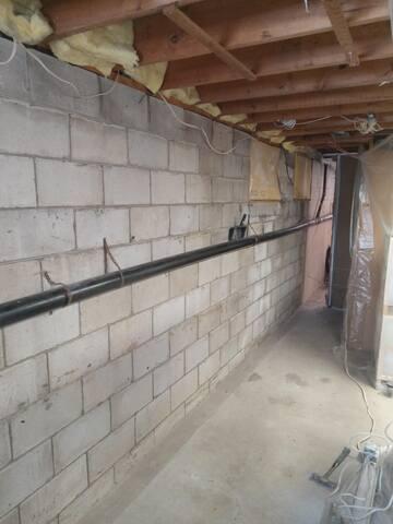 No deflection in the wal.