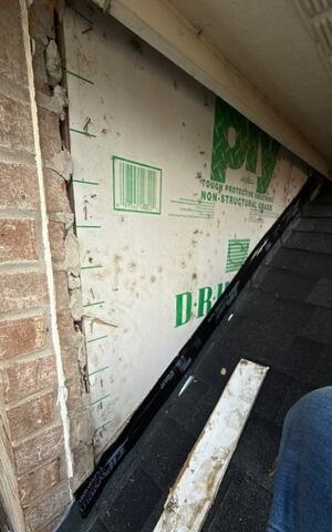 Siding Replacement Process: Removing Old Siding and Exposing the Underlayment