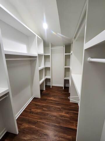 Walk-in Closet