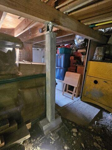 Crawl Space Support Jacks