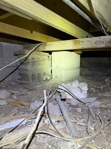 Settling Crawl Space Piers