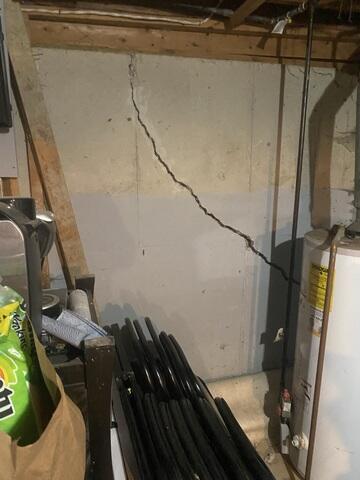 Large Basement Wall Crack