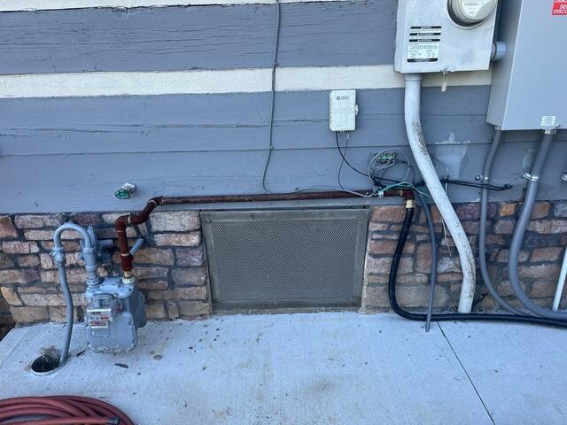 Vented Crawl Space Door