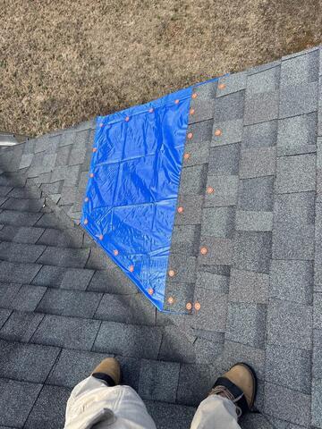 Roof Tarping and Avoiding Water Damage
