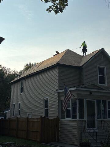 Decking installed - ready for the next roofing phase