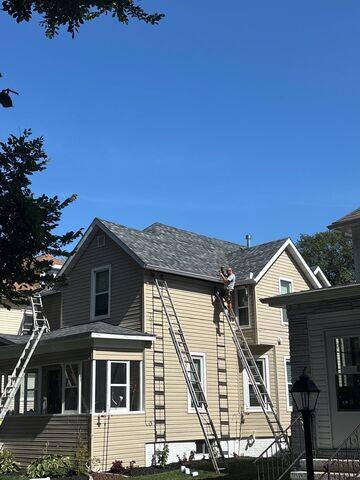 Roofing final touches
