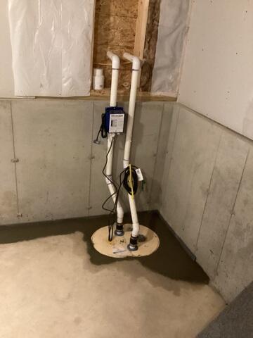 Sump Pump System with Battery Backup