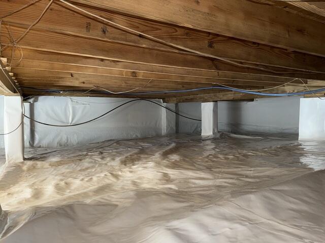 Completed Crawl Space Encapsulation with CleanSpace