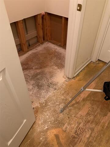 Flood Cuts and Wet Flooring Removal