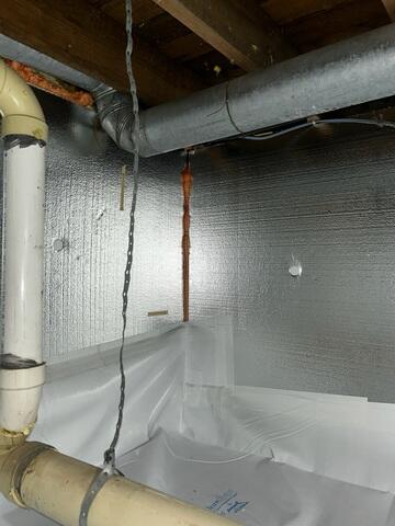 How to Notice a Crawlspace Moisture Problem